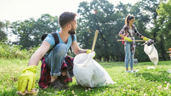 Уборка территории от мусора