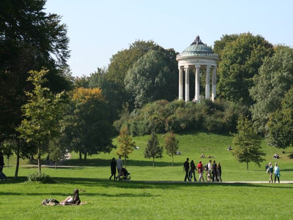 Английский сад в Мюнхене