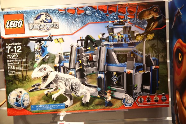 Лего мир Юрского периода большой набор