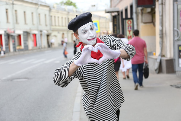 Мимы во Франции