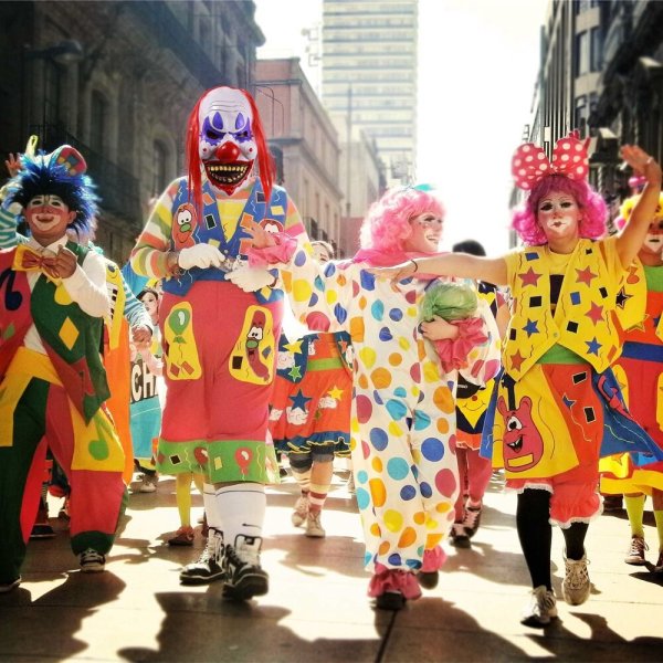 Карнавал шествие