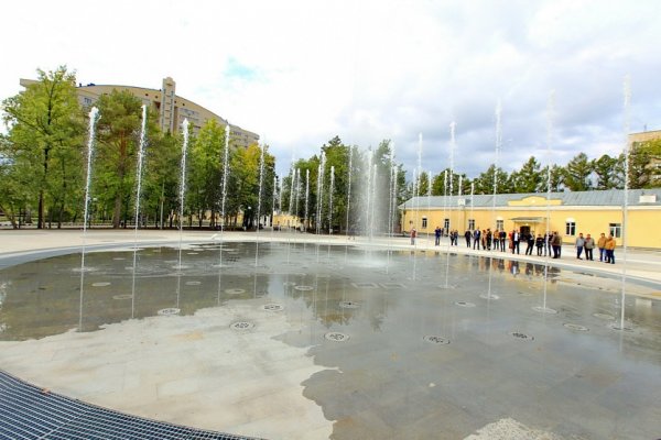 Центральный парк Новосибирск фонтан