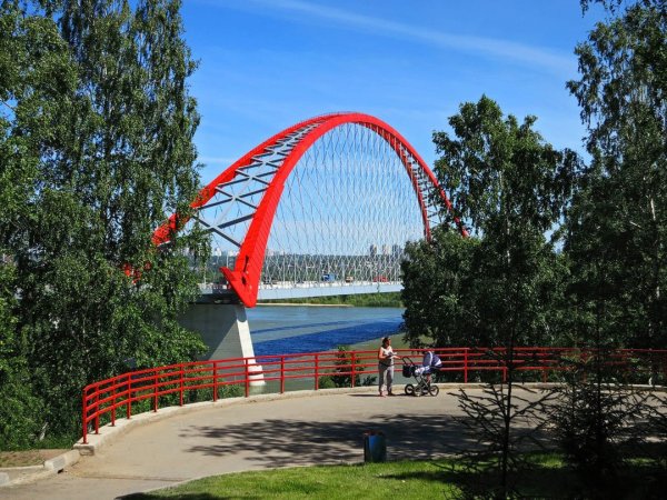 Парк Бугринская роща