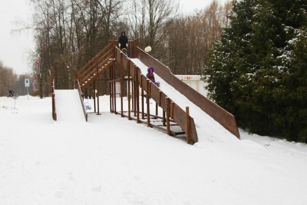 Измайловский парк тюбинговые горки