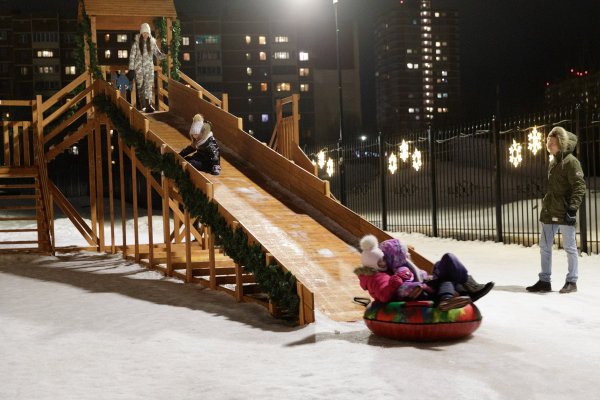 Платоновский парк Тула качели