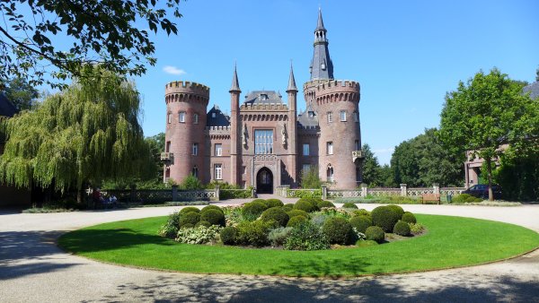 Дворец Мойланд Германия