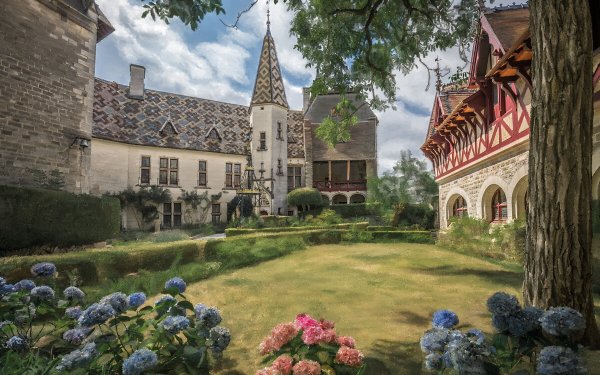 Замок де ля Рошпот, Франция