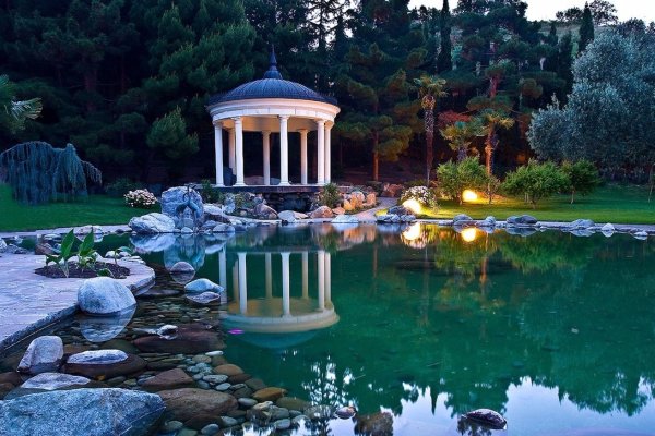 Партенит Крым парк Парадиз