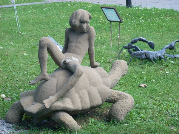 Парк Горького Москва скульптуры