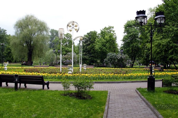 Екатерининский сквер май