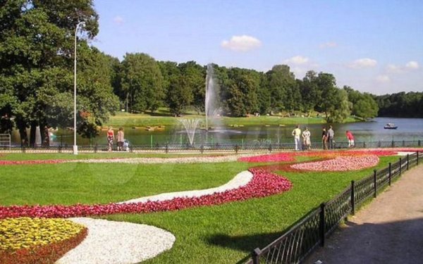 Шкулевский парк Москва