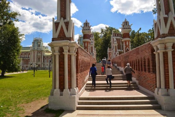 Царицыно территория парка