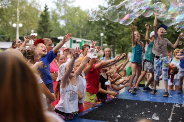 Детский праздник в парке