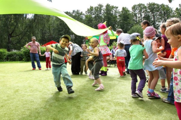 Детский праздник в парке баннер