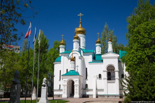 Храм православной гимназии Тольятти