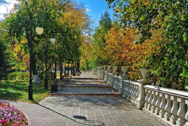 Александровский парк Тюмень