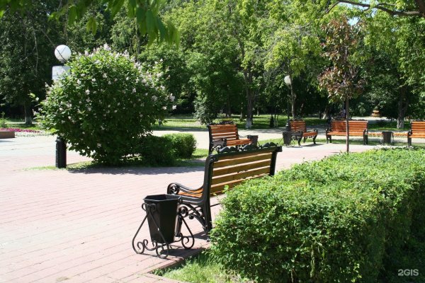 Текутьевский сквер Тюмень