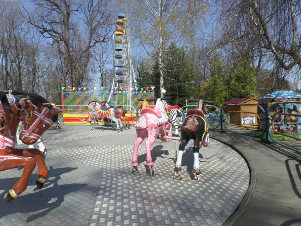 Парк Белинского Пенза аттракционы