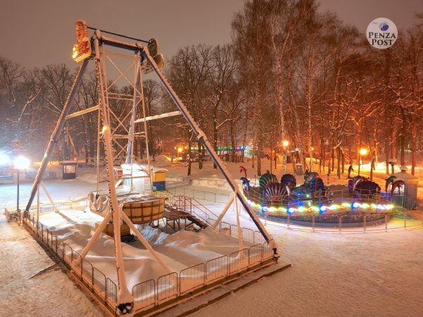 Аттракционы в парке Белинского Пенза 2022