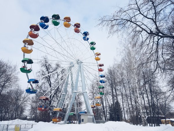 Колесо обозрения Пенза парк Белинского