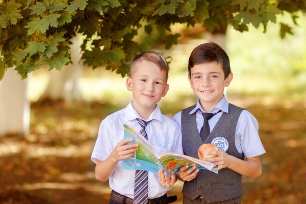 Фотосессия школьников на природе