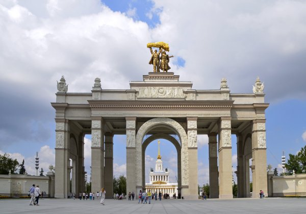 Парк ВДНХ Москва ворота