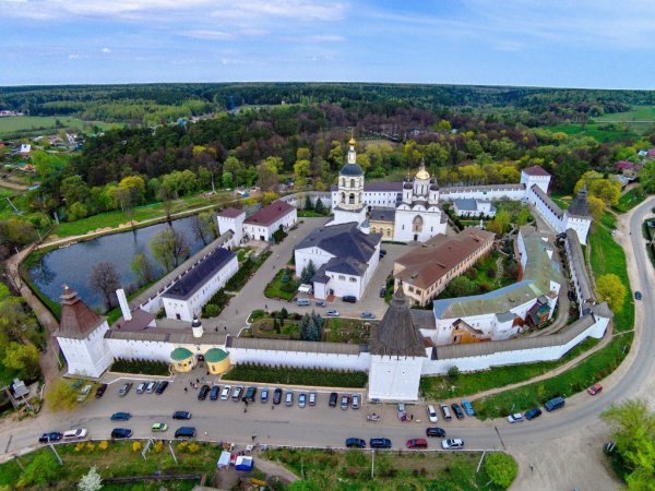 Свято-Пафнутьев Боровский мужской монастырь