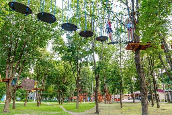 Центральный парк Ленина Белгород карусели