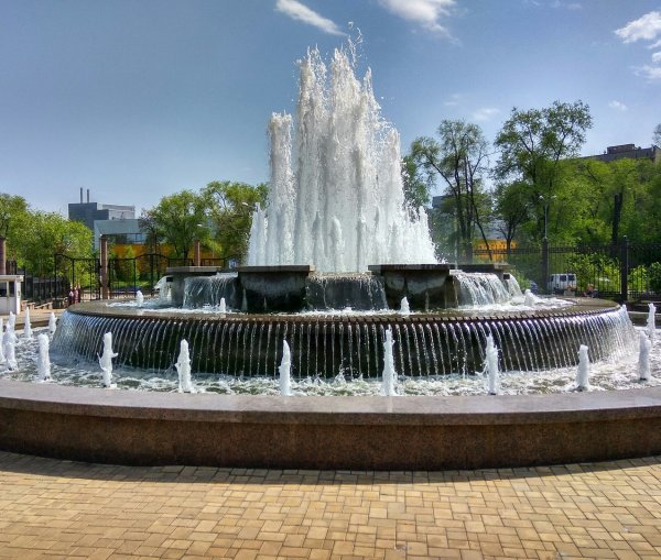 Парк им Щербакова Донецк