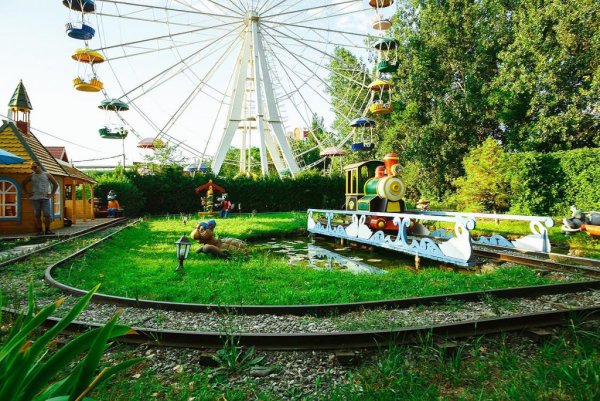 Парк Планета Астрахань