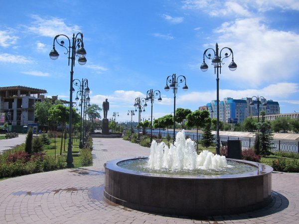 Астрахань парк Гейдара Алиева