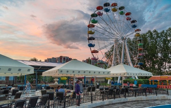 Парк Планета Астрахань