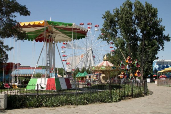 Парк Планета Астрахань