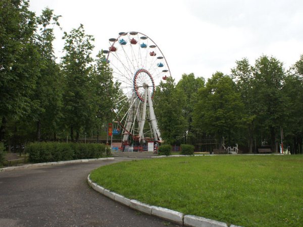 Парк соловьи Брянск аттракционы