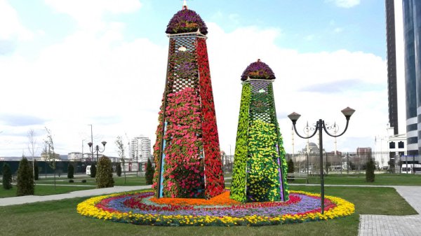 Грозный-Сити и цветочный парк