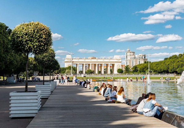 Парк им Горького Москва