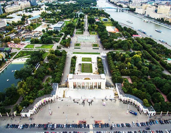 Парк Горького Москва