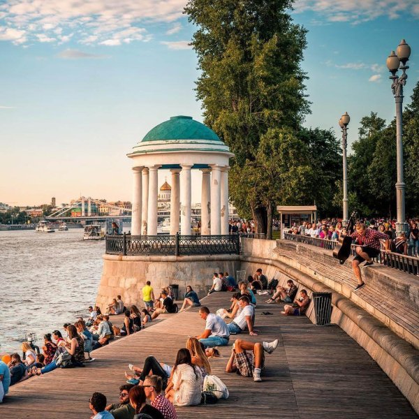 Москва парк культуры имени Горького