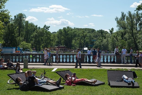 Парк Горького Москва лето