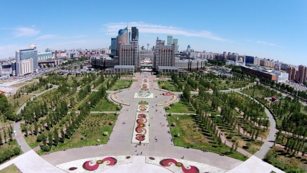Нурсултан столица парк