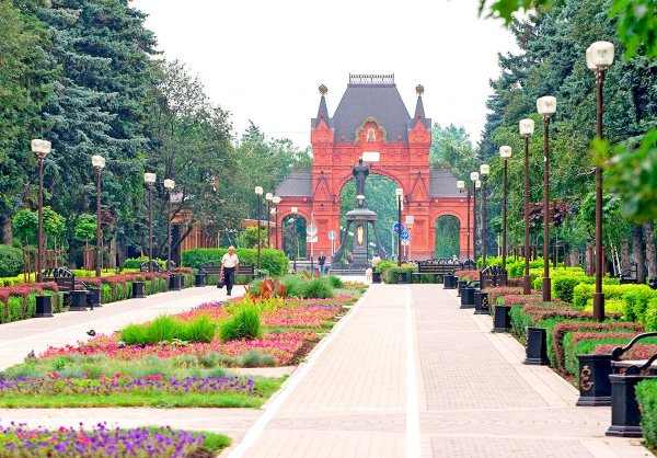 Ули ув а красная Краснодар