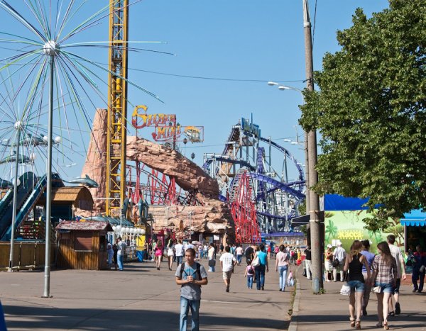 Парк культуры имени Горького аттракционы