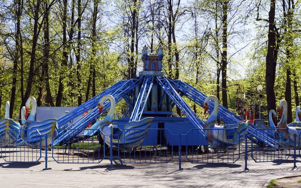 Парк Горького аттракционы