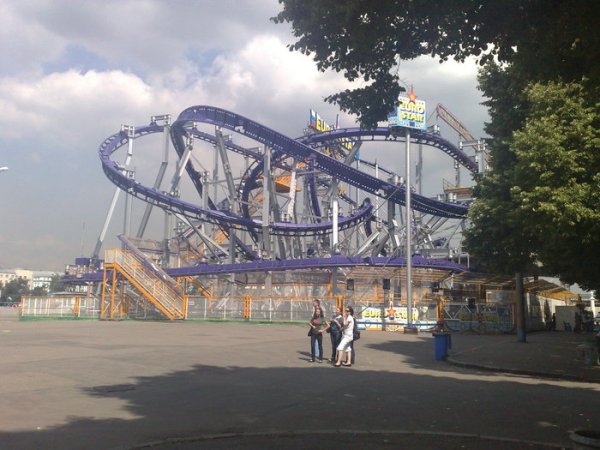 Парк имени Горького Ростов-на-Дону аттракционы