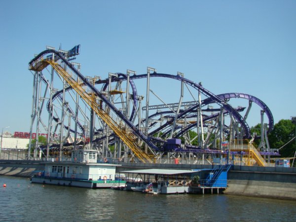 Парк Горького Москва американские горки