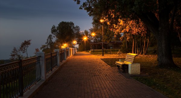 Ночной парк Красноперекопска