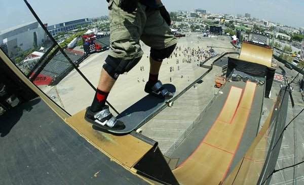 Мега рампа скейт парк