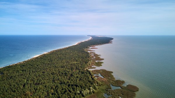 Бухта Черногорская Куршская коса