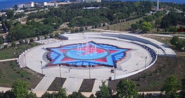 Фонтан в парке Победы Севастополь