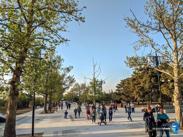 Парк Победы Севастополь аллея